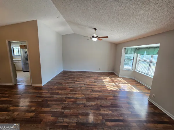 $1,900 | 425 Sunnyside Drive, St. Marys, GA 31558