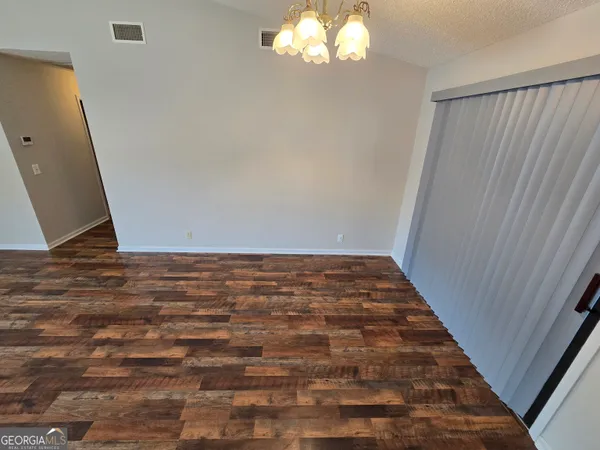 $1,900 | 425 Sunnyside Drive, St. Marys, GA 31558