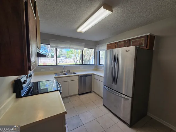 $1,900 | 425 Sunnyside Drive, St. Marys, GA 31558