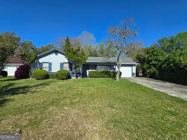 $1,900 | 425 Sunnyside Drive, St. Marys, GA 31558