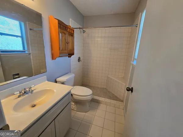 $1,900 | 425 Sunnyside Drive, St. Marys, GA 31558