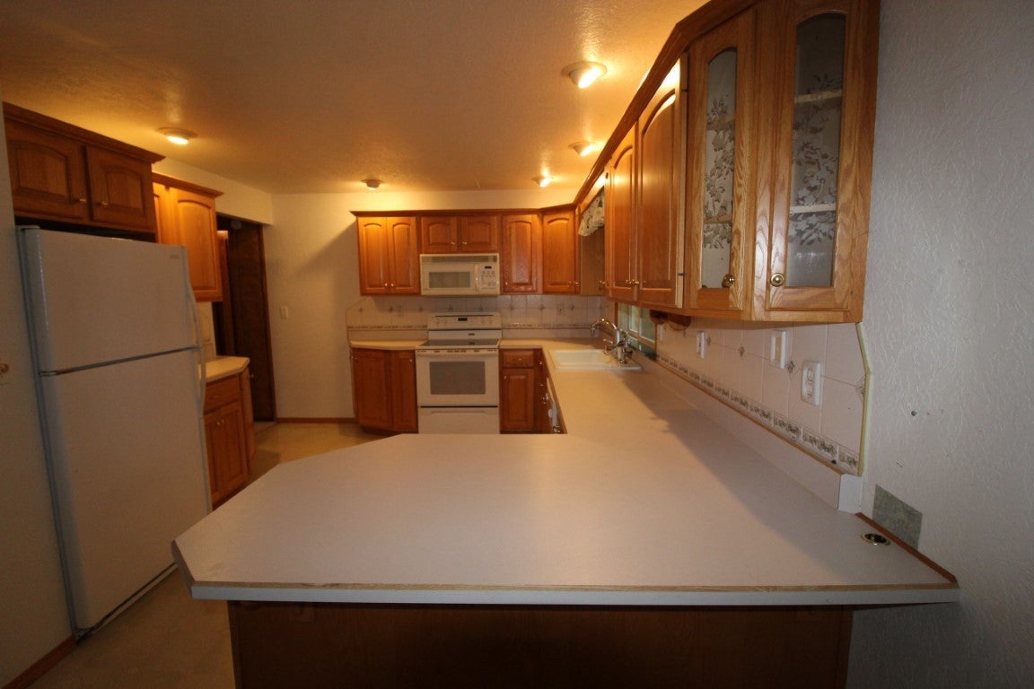 231 Rising Fawn Trail Roscommon, MI 48653 - Photo 10 of 35 Gallery Image 10