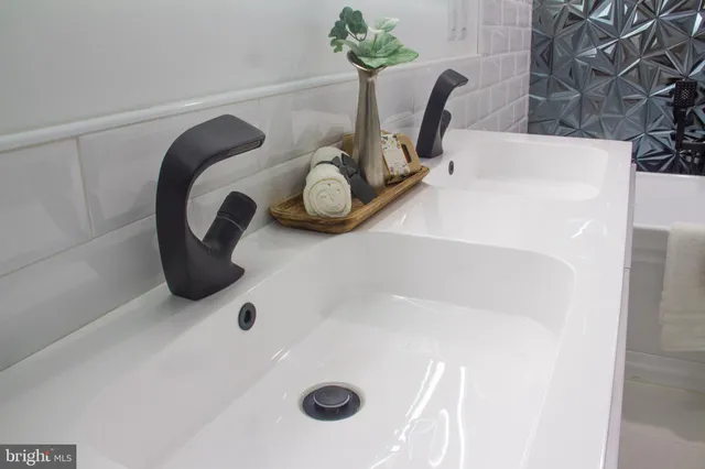 $4,000 | 7624 Solley Road, Glen Burnie, MD 21060