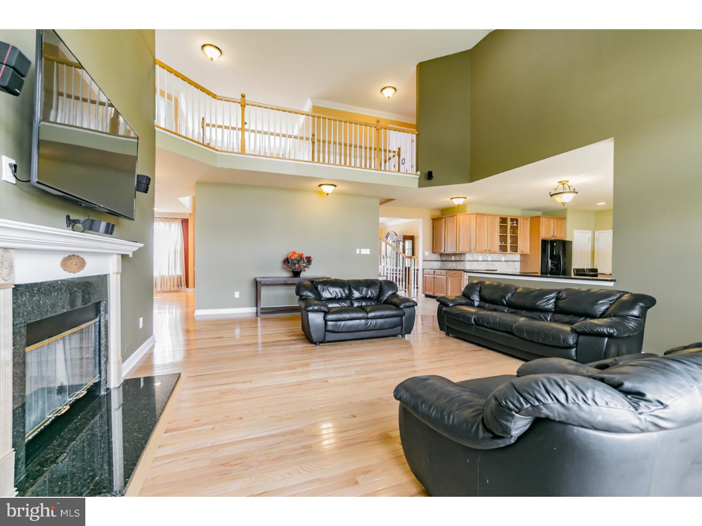 100 Tatham Road Bensalem, PA 19020 - Photo 11 of 25 Family Room