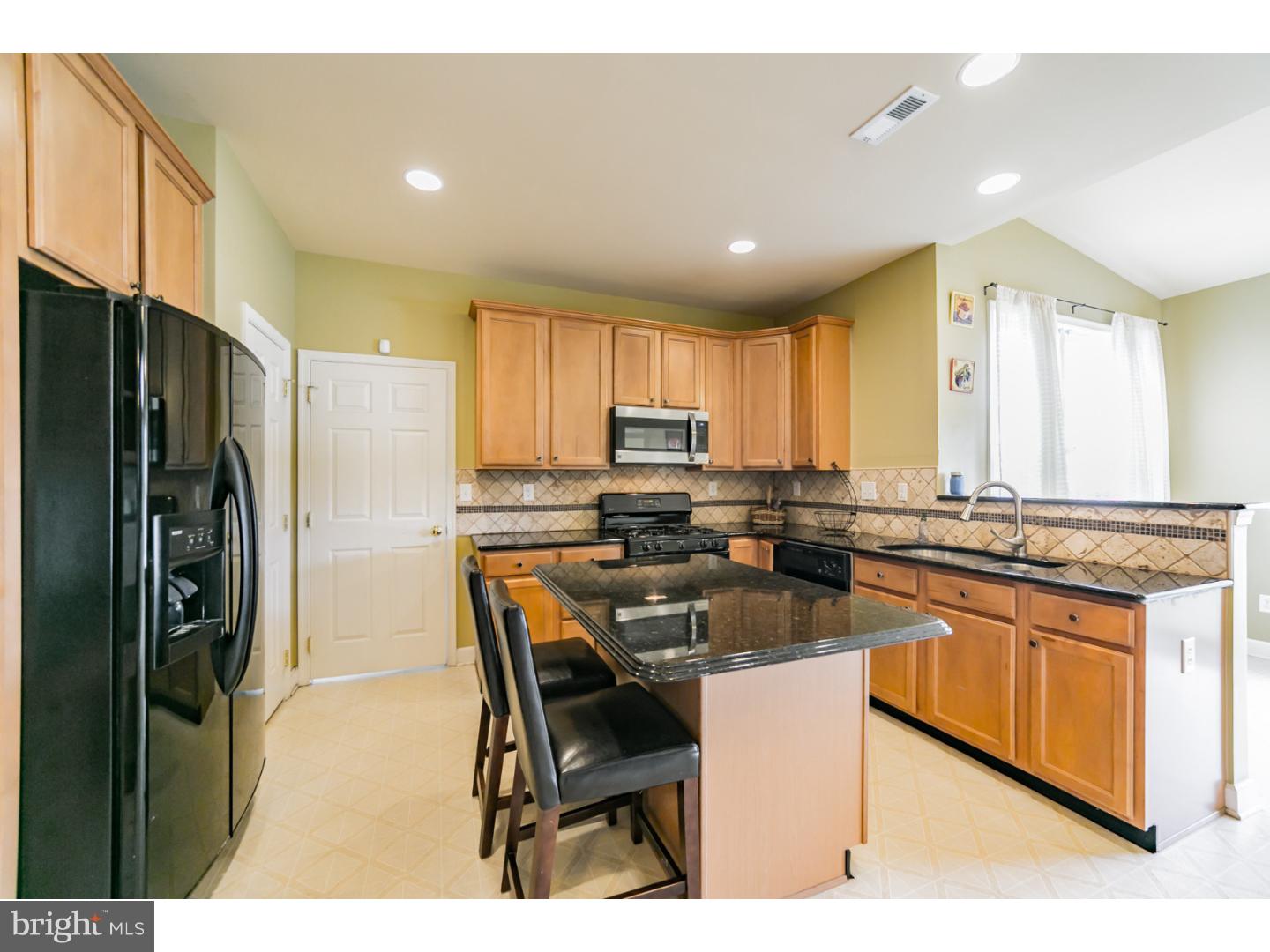 100 Tatham Road Bensalem, PA 19020 - Photo 9 of 25 Kitchen