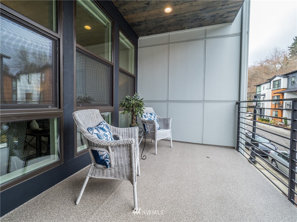 9631 Northeast 183rd Street, Unit B Bothell, WA 98011 - Photo 11 of 26 Gallery Image 11