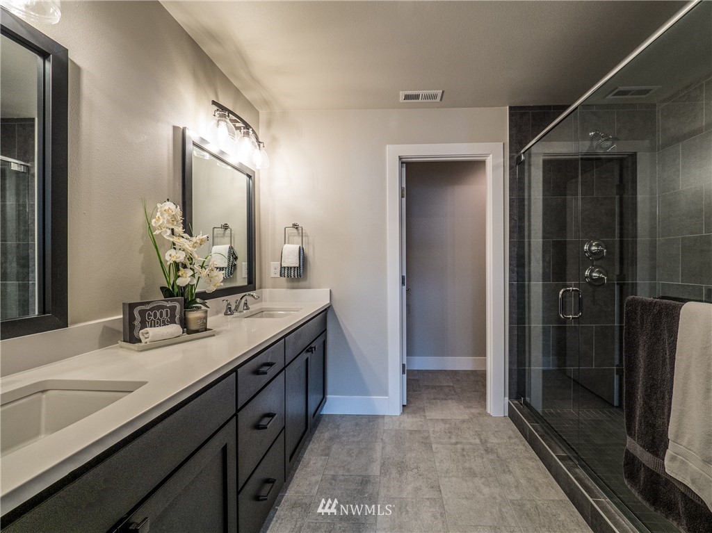 9631 Northeast 183rd Street, Unit B Bothell, WA 98011 - Photo 16 of 26 Gallery Image 16