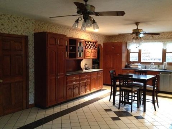 432 Pleasant Street Canton, MA 02021 - Photo 1 of 28 Gallery Image 1