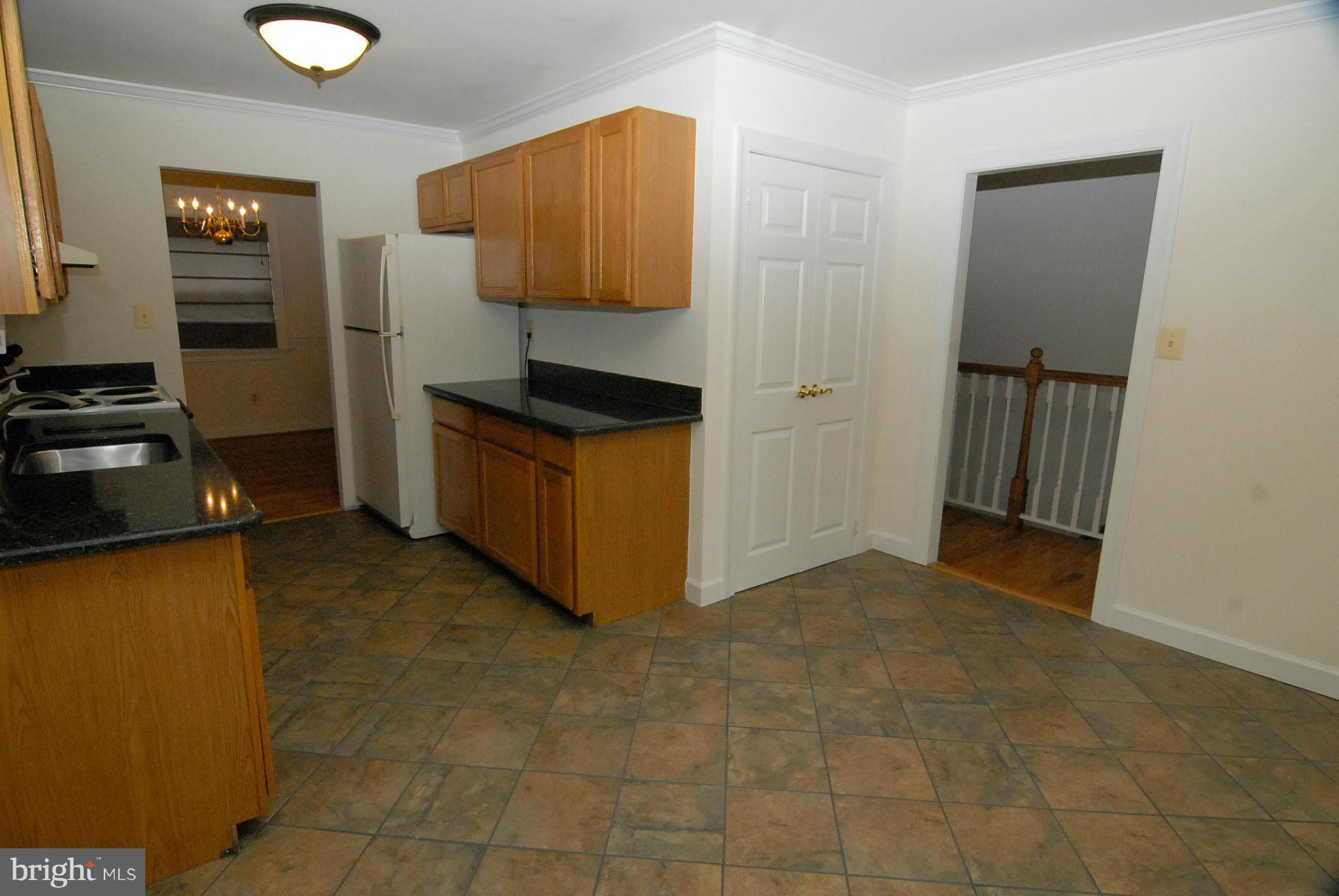 13200 Sandston Court Laurel, MD 20708 - Photo 9 of 25 Kitchen