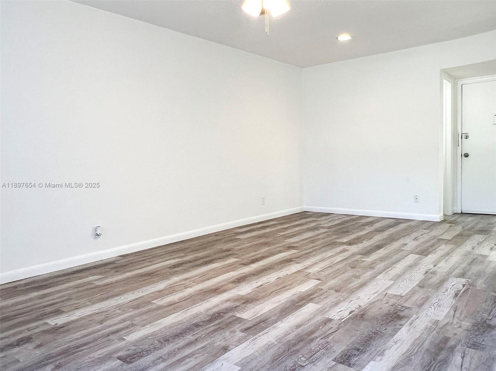 5990 Northeast 18th Avenue, Unit 505 Fort Lauderdale, FL 33334 - Photo 9 of 14