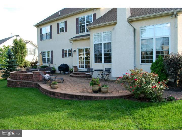 121 Statesman Road Chalfont, PA 18914 - Photo 24 of 25 Patio