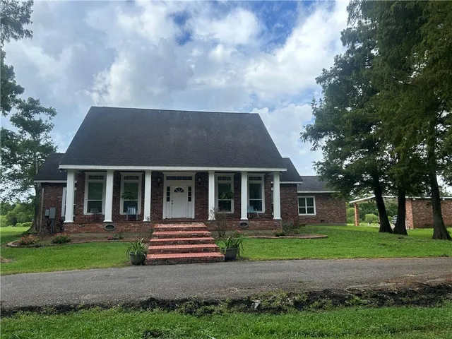 $1,600,000 | 2265 Highway 39, Braithwaite, LA 70040