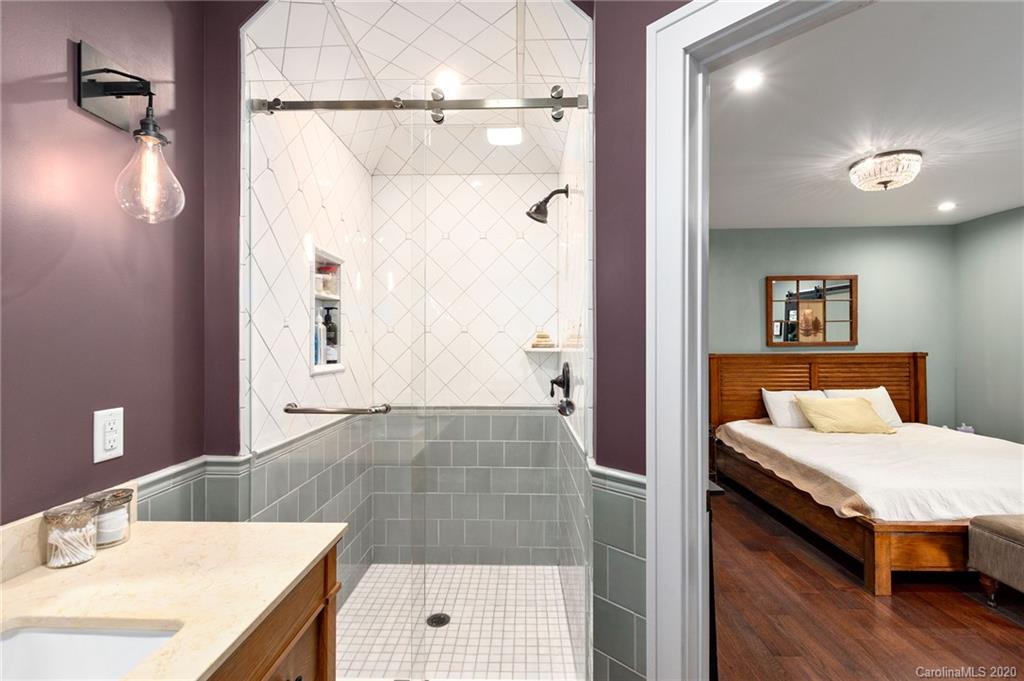 21 Hillendale Road Asheville, NC 28805 - Photo 14 of 30 Gallery Image 14