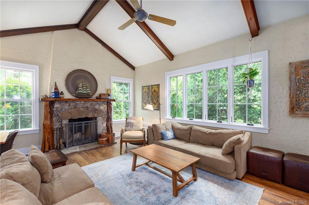 21 Hillendale Road Asheville, NC 28805 - Photo 8 of 30 Gallery Image 8