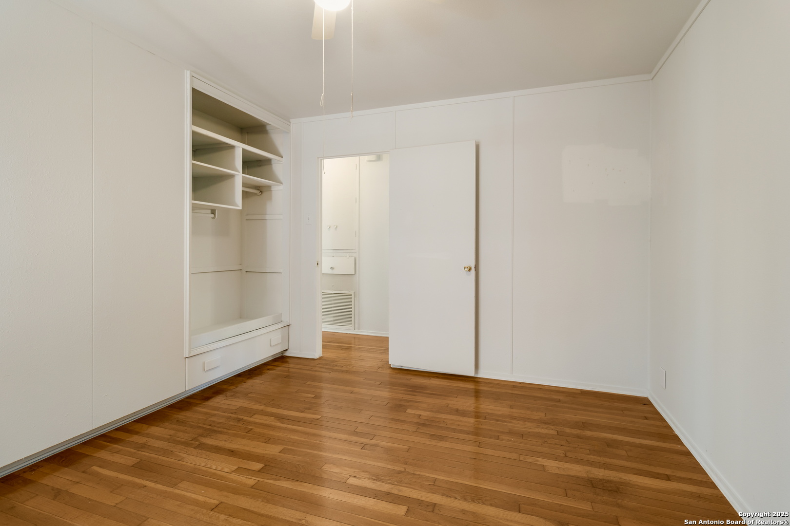 4342 Eisenhauer Road San Antonio, TX 78218 - Photo 27 of 31