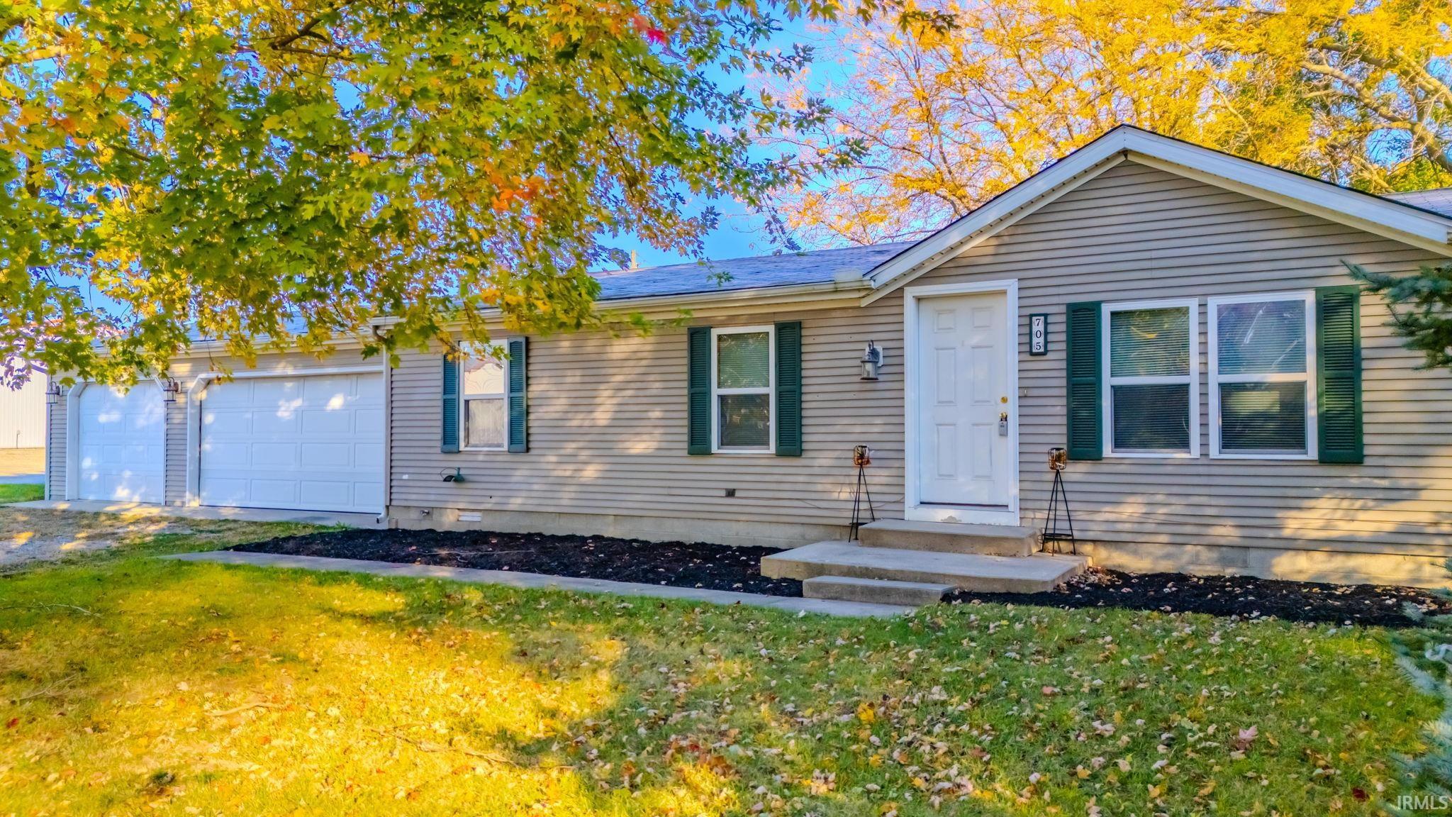 705 East 3rd Street Fairmount, IN 46928 - Photo 20 of 27