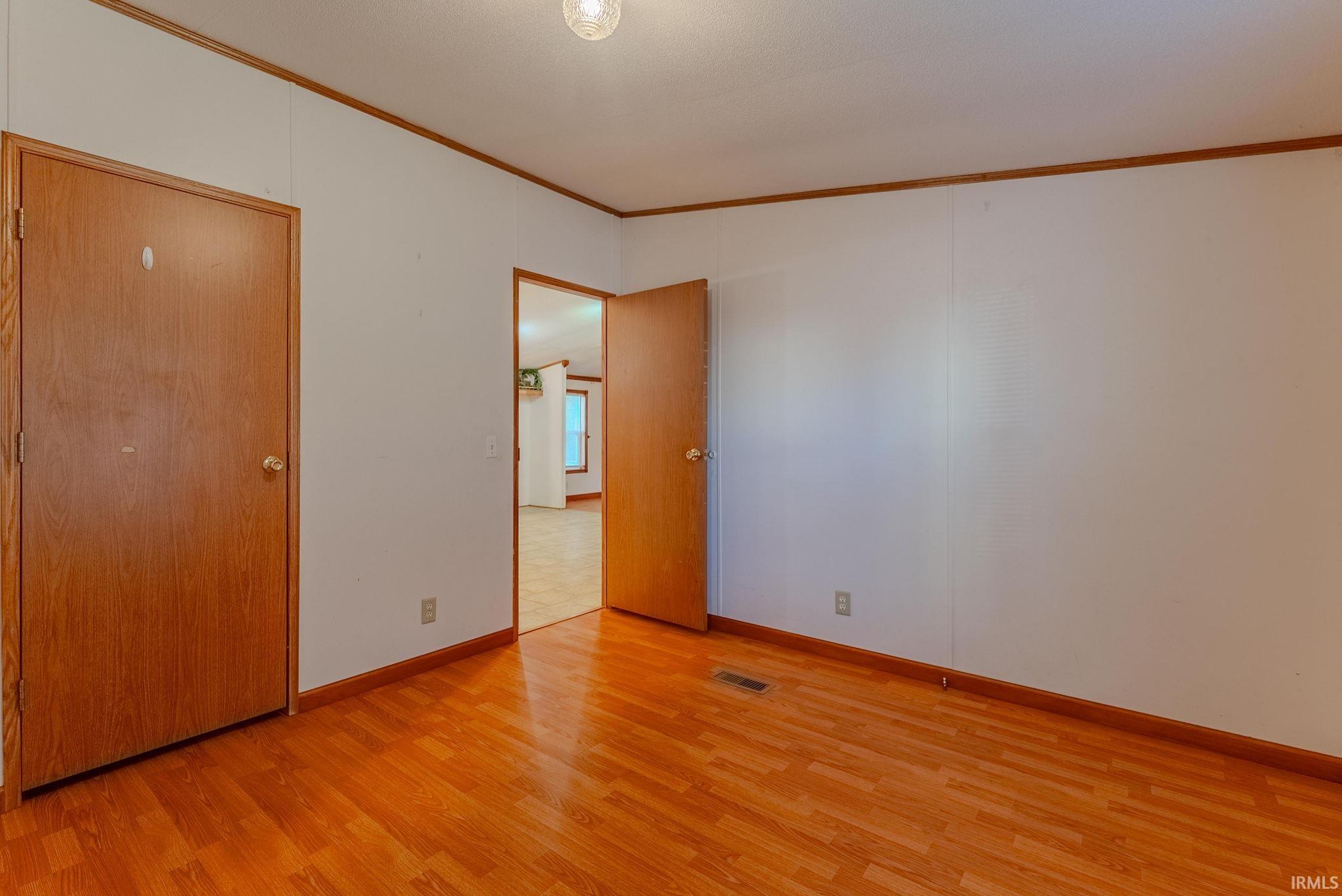 705 East 3rd Street Fairmount, IN 46928 - Photo 21 of 27