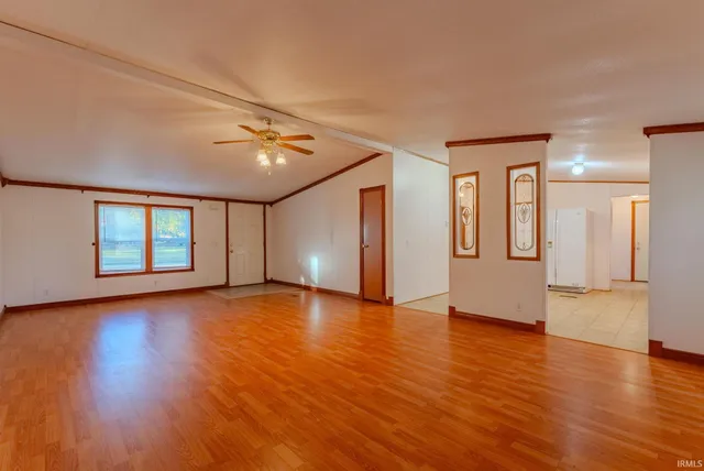 $169,900 | 705 East 3rd Street, Fairmount, IN 46928