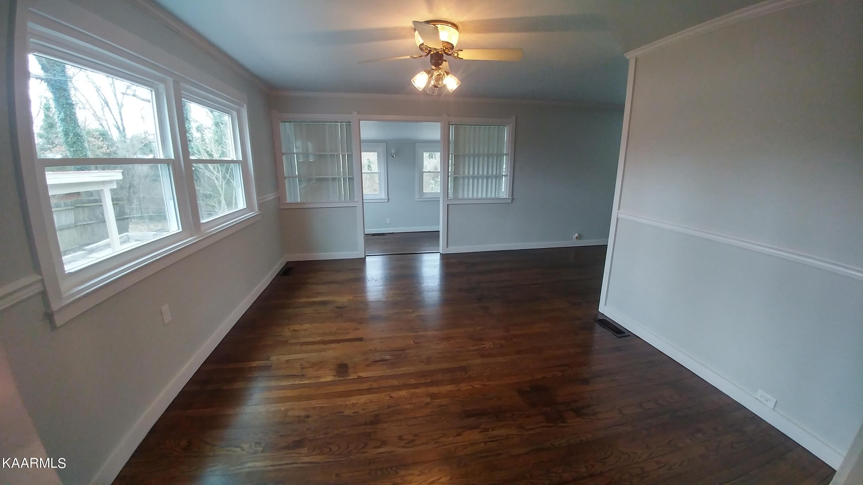 203 West Fairview Road Oak Ridge, TN 37830 - Photo 7 of 30 0105221115a_HDR
