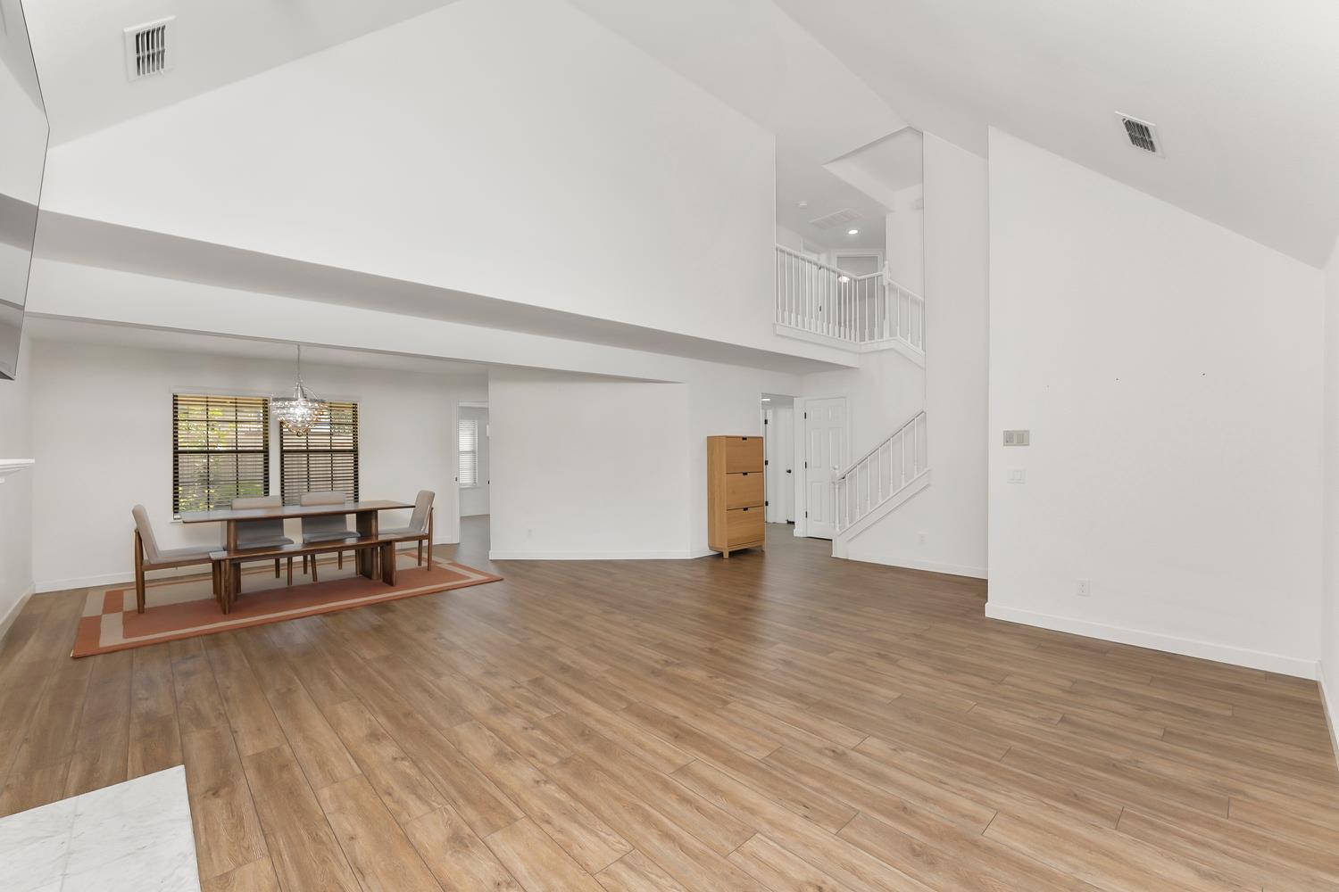 1101 Rio Cidade Way Sacramento, CA 95831 - Photo 11 of 66