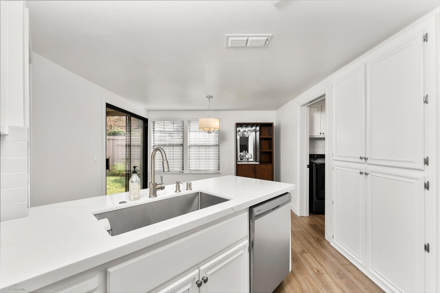 1101 Rio Cidade Way Sacramento, CA 95831 - Photo 21 of 66