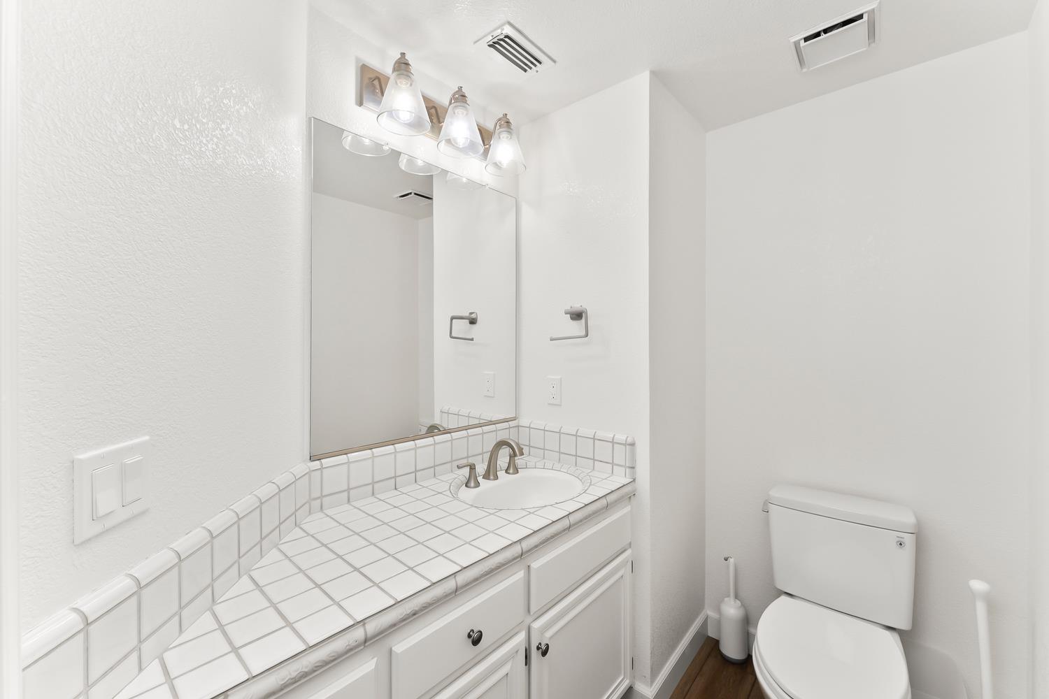 1101 Rio Cidade Way Sacramento, CA 95831 - Photo 27 of 66