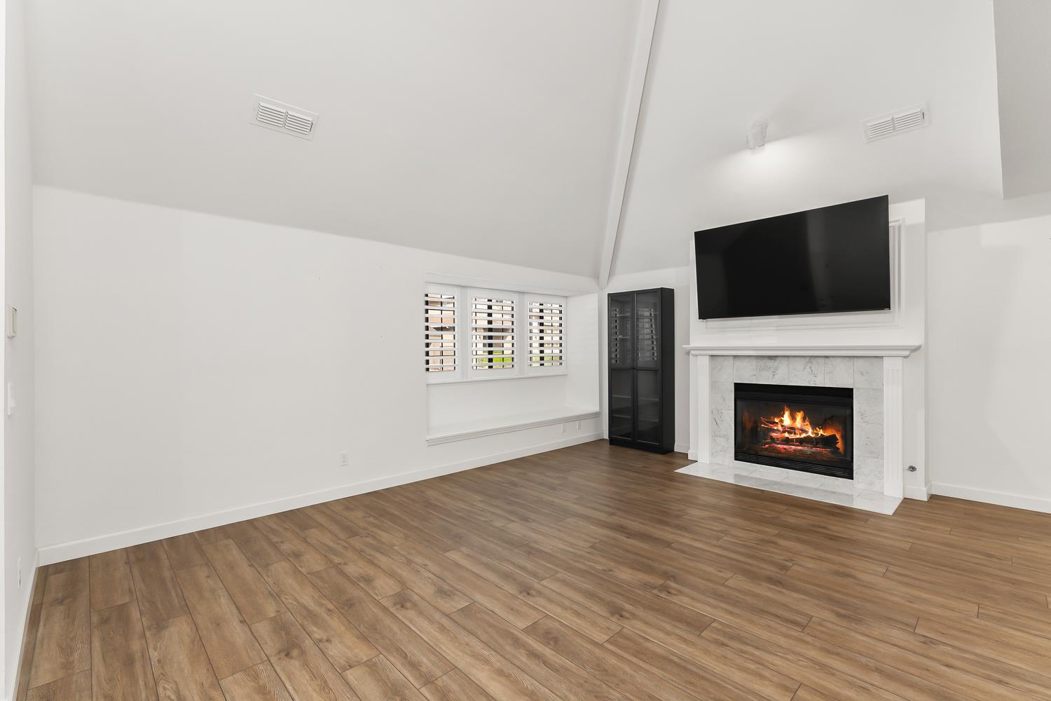 1101 Rio Cidade Way Sacramento, CA 95831 - Photo 9 of 66