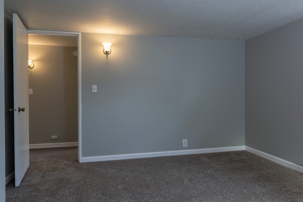 1001 South Adams Road Spokane Valley, WA 99037 - Photo 17 of 20