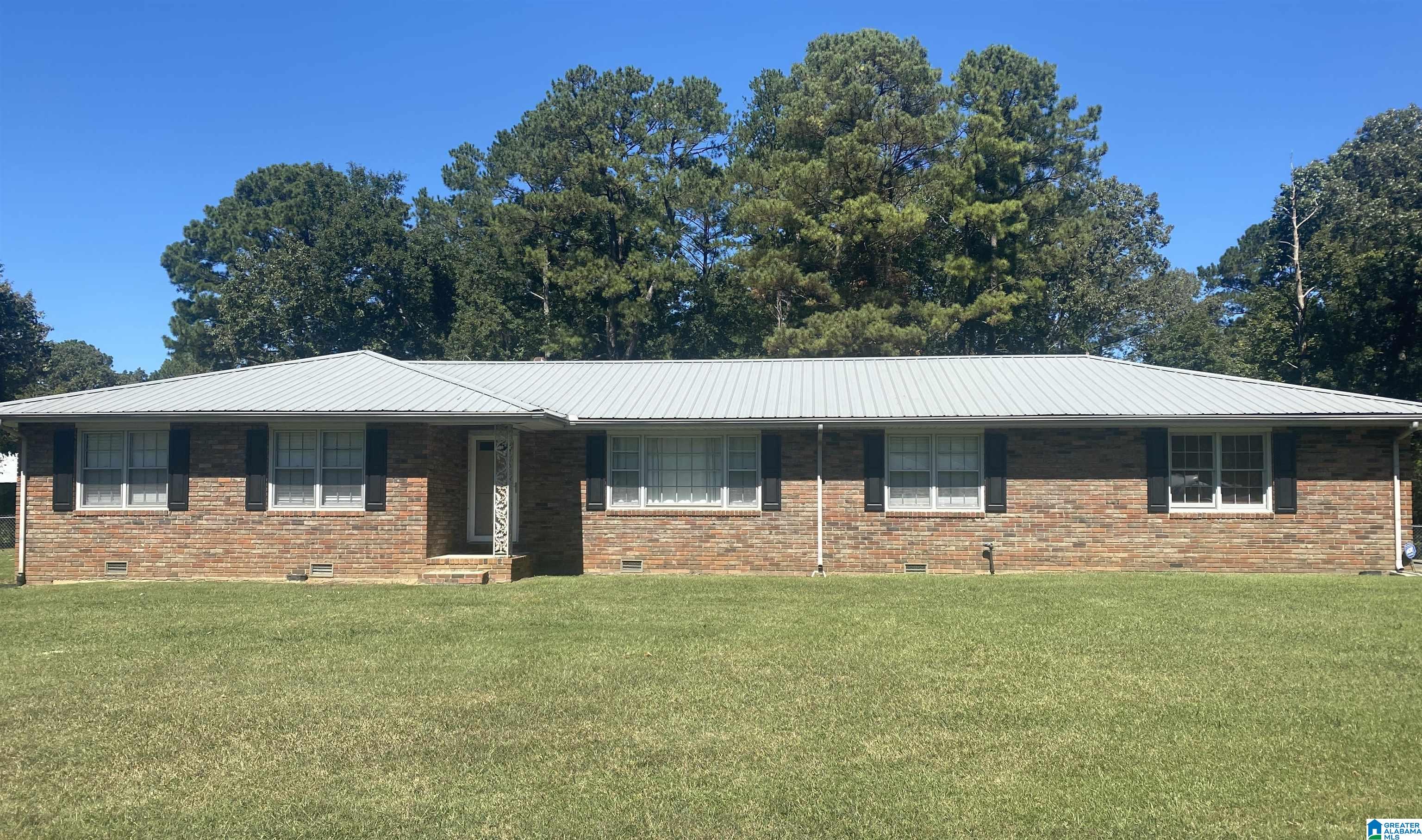 1211 Rhodes Street Anniston, AL 36206 - Photo 1 of 30