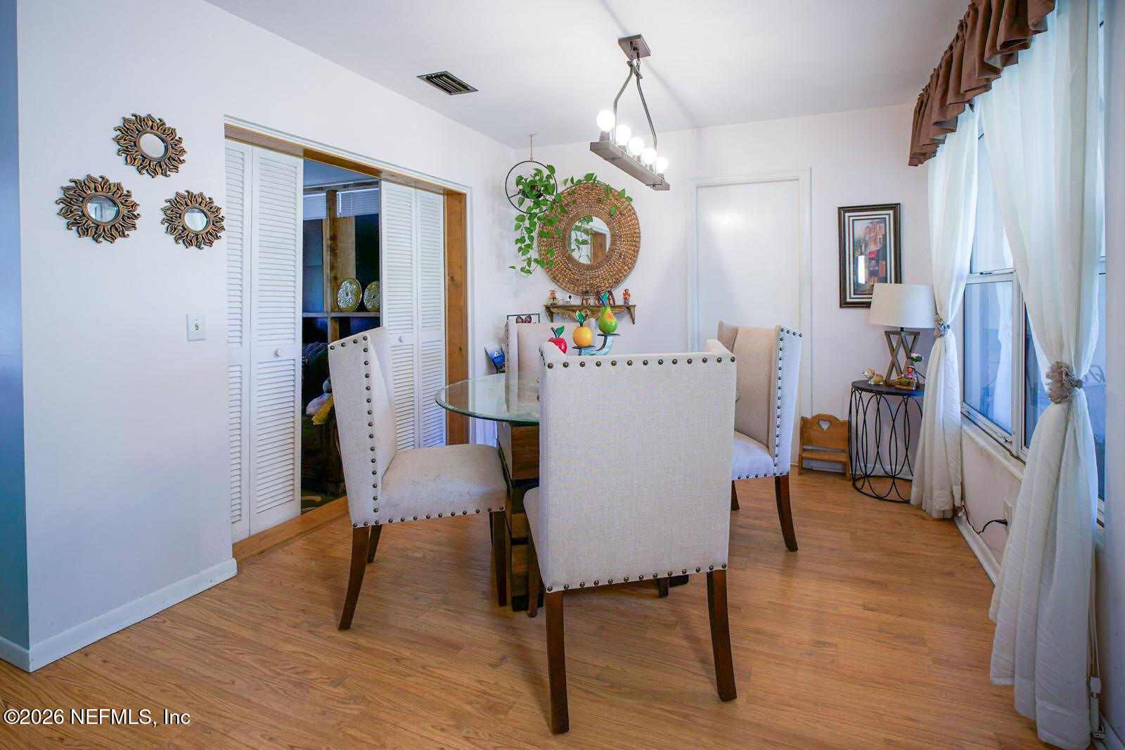 7711 Altama Road Jacksonville, FL 32216 - Photo 6 of 18 7711_LivingRoom_04