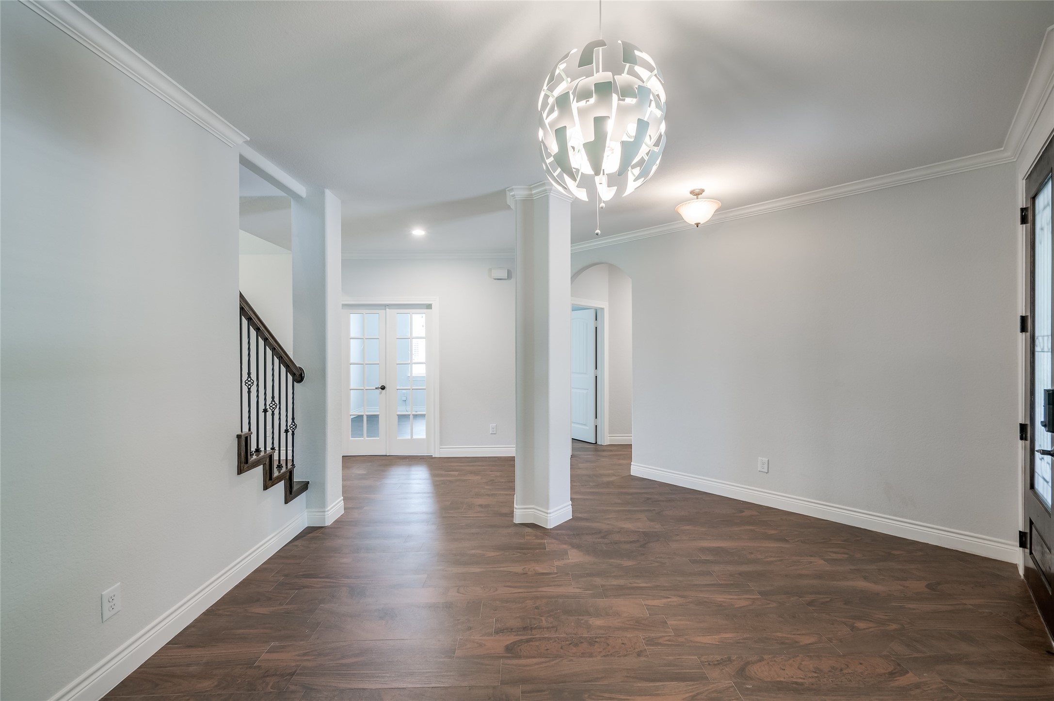 19006 Panther Peak Spring, TX 77388 - Photo 9 of 48 Front entry way straight into the Formal dining