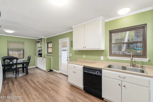 $399,000 | 138 Colwyn Street, Cumberland Gap, TN 37724