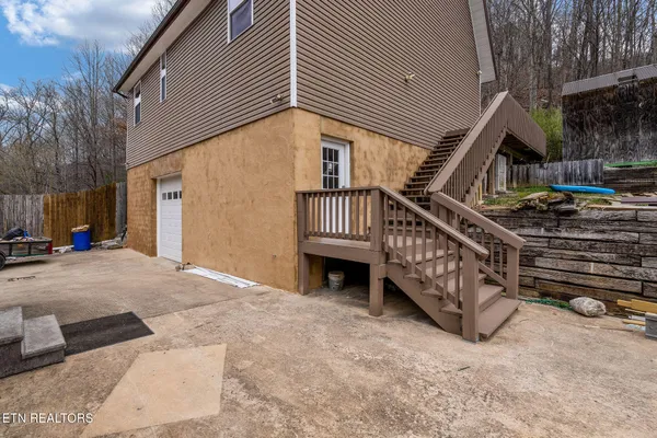 $399,000 | 138 Colwyn Street, Cumberland Gap, TN 37724