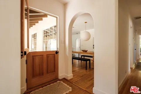 $1,499,000 | 3739 Virginia Road, Los Angeles, CA 90016