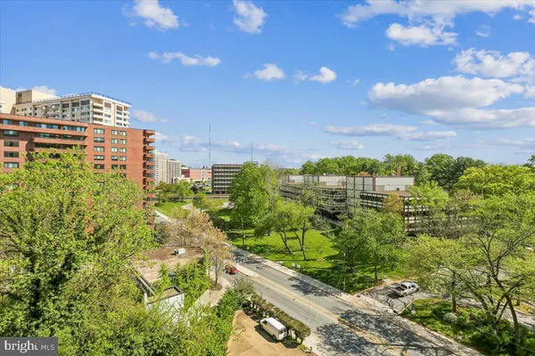 $318,000 | 4620 North Park Avenue, Unit 903E, Chevy Chase, MD 20815