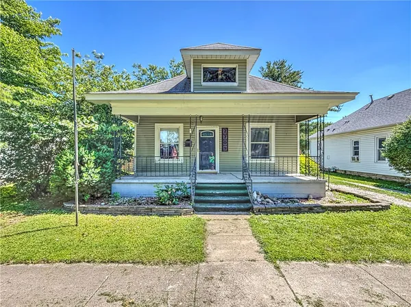 $112,000 | 2709 Shelby Avenue, Mattoon, IL 61938