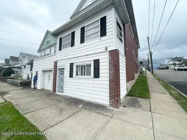 $209,900 | 401 East Church Street, Nanticoke, PA 18634