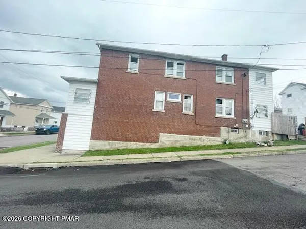 $209,900 | 401 East Church Street, Nanticoke, PA 18634