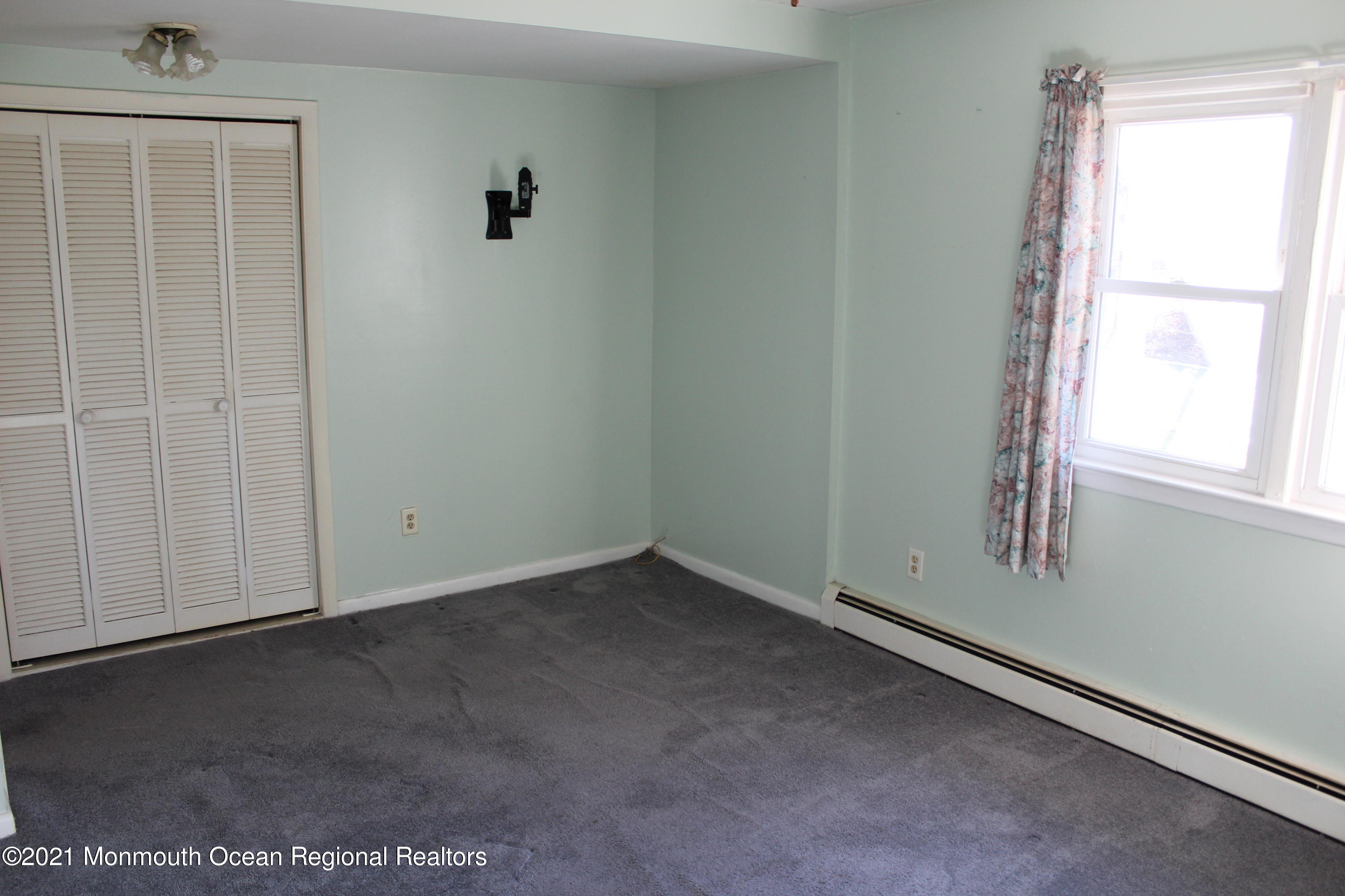 213 Maxim Road Howell, NJ 07731 - Photo 13 of 19 14 - Master Bedroom