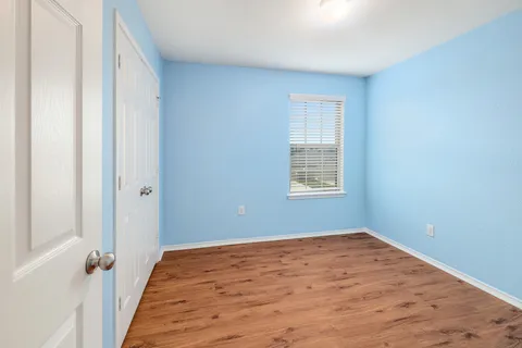 $265,000 | 317 Bedford Falls Lane, Jarrell, TX 76537