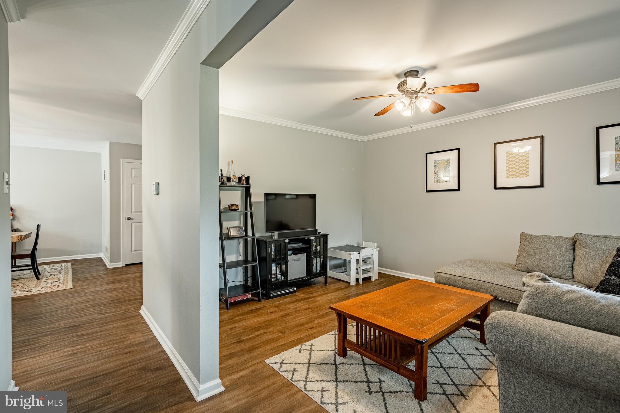 331 Pondview Drive Harleysville, PA 19438 - Photo 3 of 24 Gallery Image 3