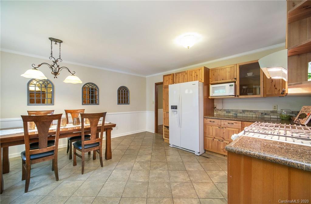 4212 Middle Stream Road Charlotte, NC 28213 - Photo 11 of 42 Gallery Image 11