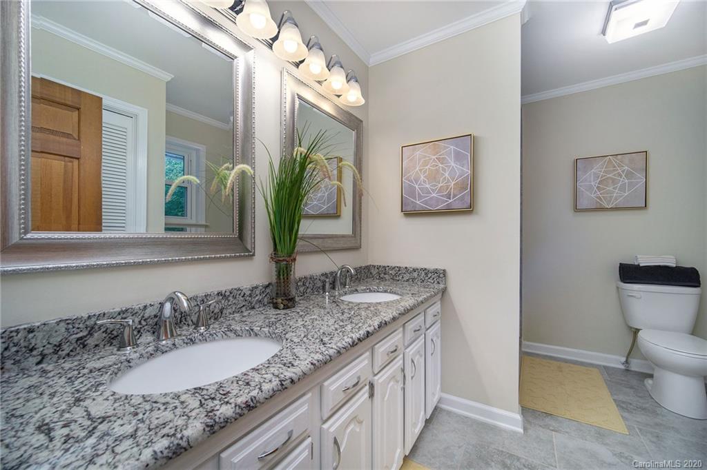 4212 Middle Stream Road Charlotte, NC 28213 - Photo 18 of 42 Gallery Image 18