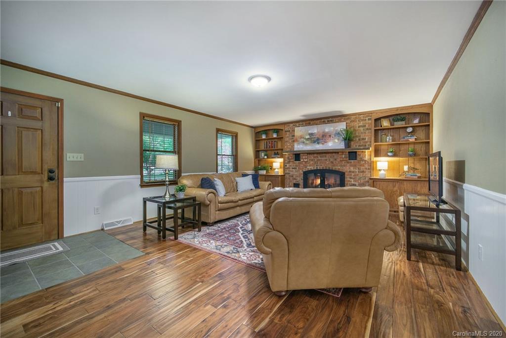 4212 Middle Stream Road Charlotte, NC 28213 - Photo 4 of 42 Gallery Image 4