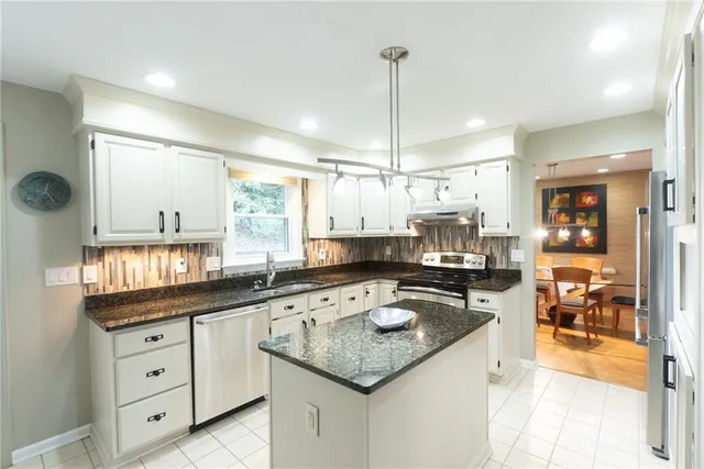 $645,000 | 1223 Driftwood Drive, Pittsburgh, PA 15243