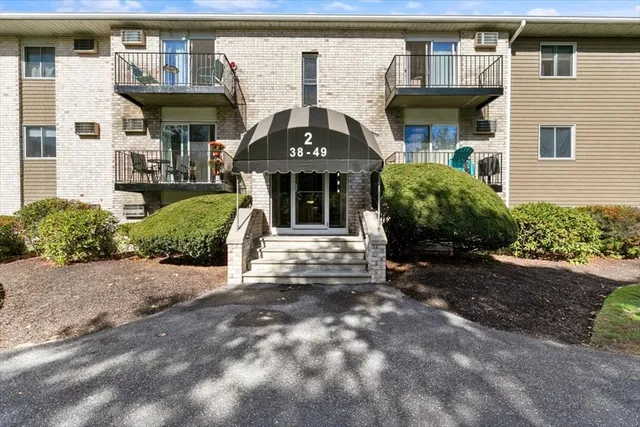 $320,000 | 440 North Avenue, Unit 41, Haverhill, MA 01830