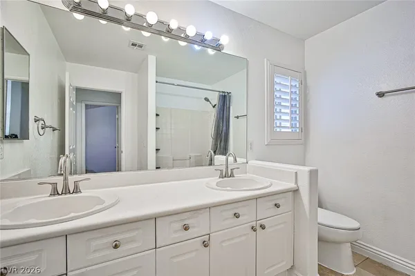 $2,290 | 5864 Rainbow Trout Court, Las Vegas, NV 89113