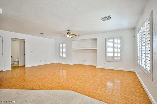 $2,290 | 5864 Rainbow Trout Court, Las Vegas, NV 89113