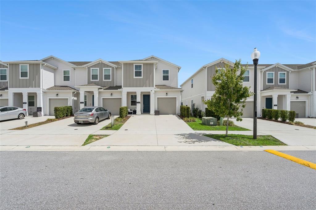 7629 Danube Road Kissimmee, FL 34747 - Photo 3 of 30 Gallery Image 3