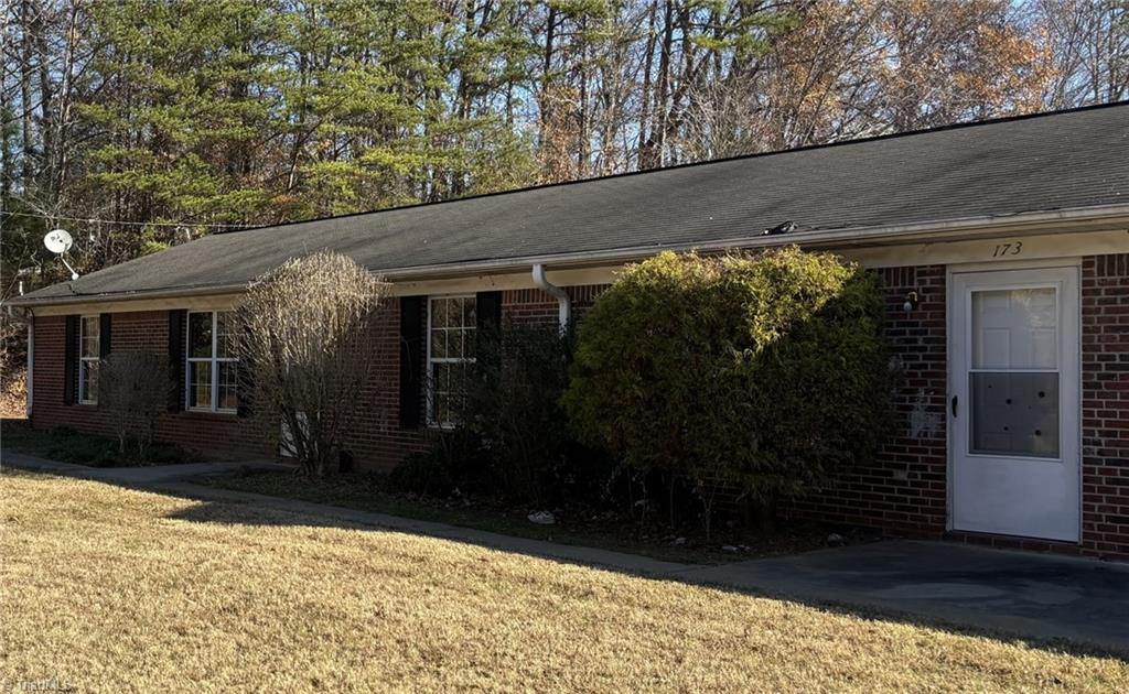 173 Elvernia Avenue Lexington, NC 27292 - Photo 1 of 5